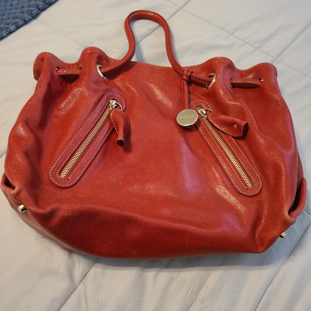Furla Carmen large zipper shopper